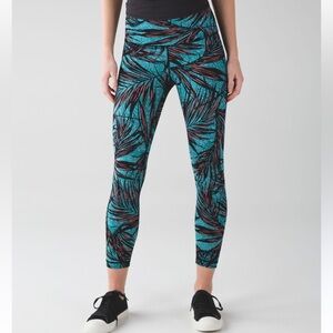 Lululemon High Times leggings Full-On Luxtreme 4 tropical print 31 inseam